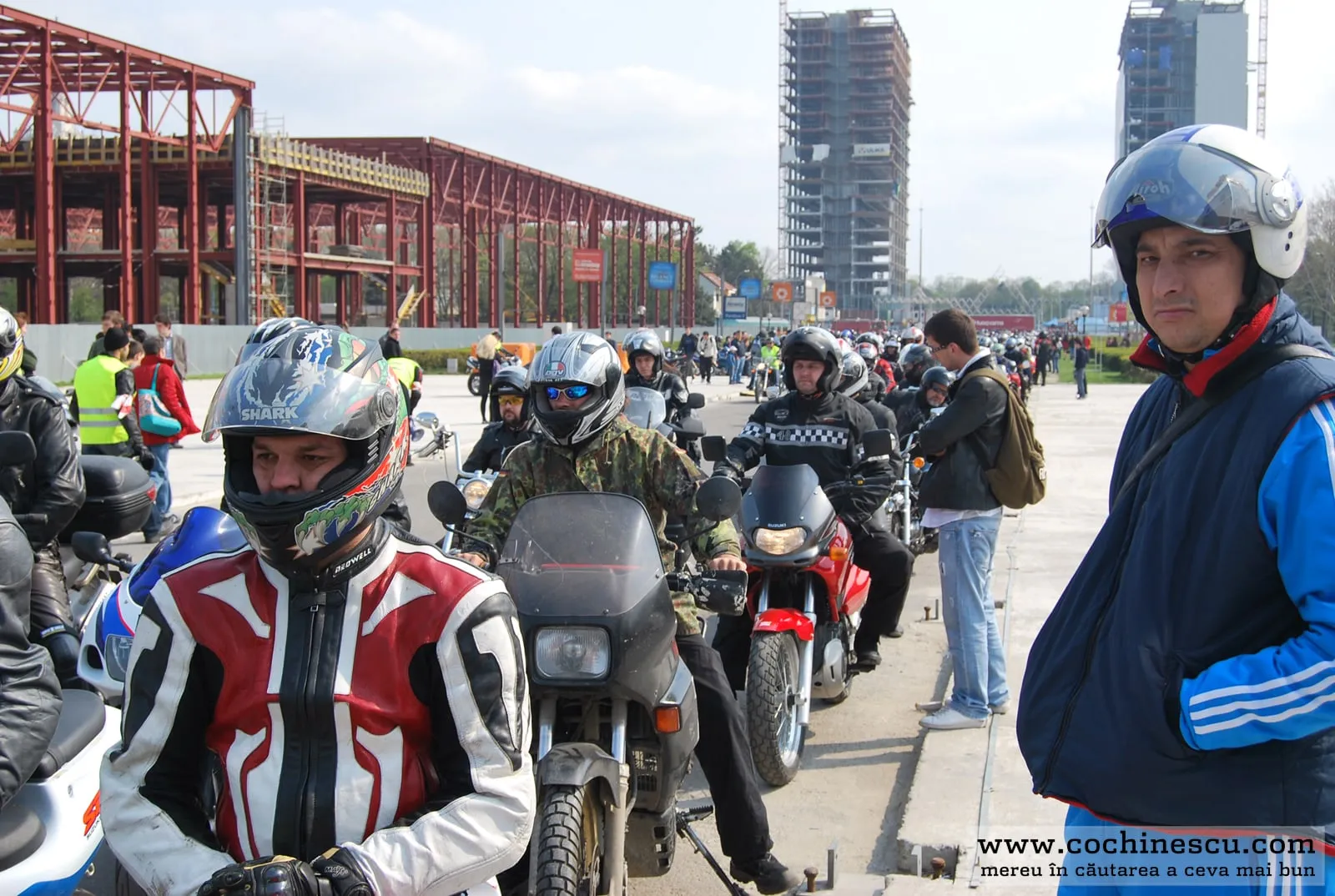 Photo 4 from “Fotografii de la marșul motocicliștilor fairplay”