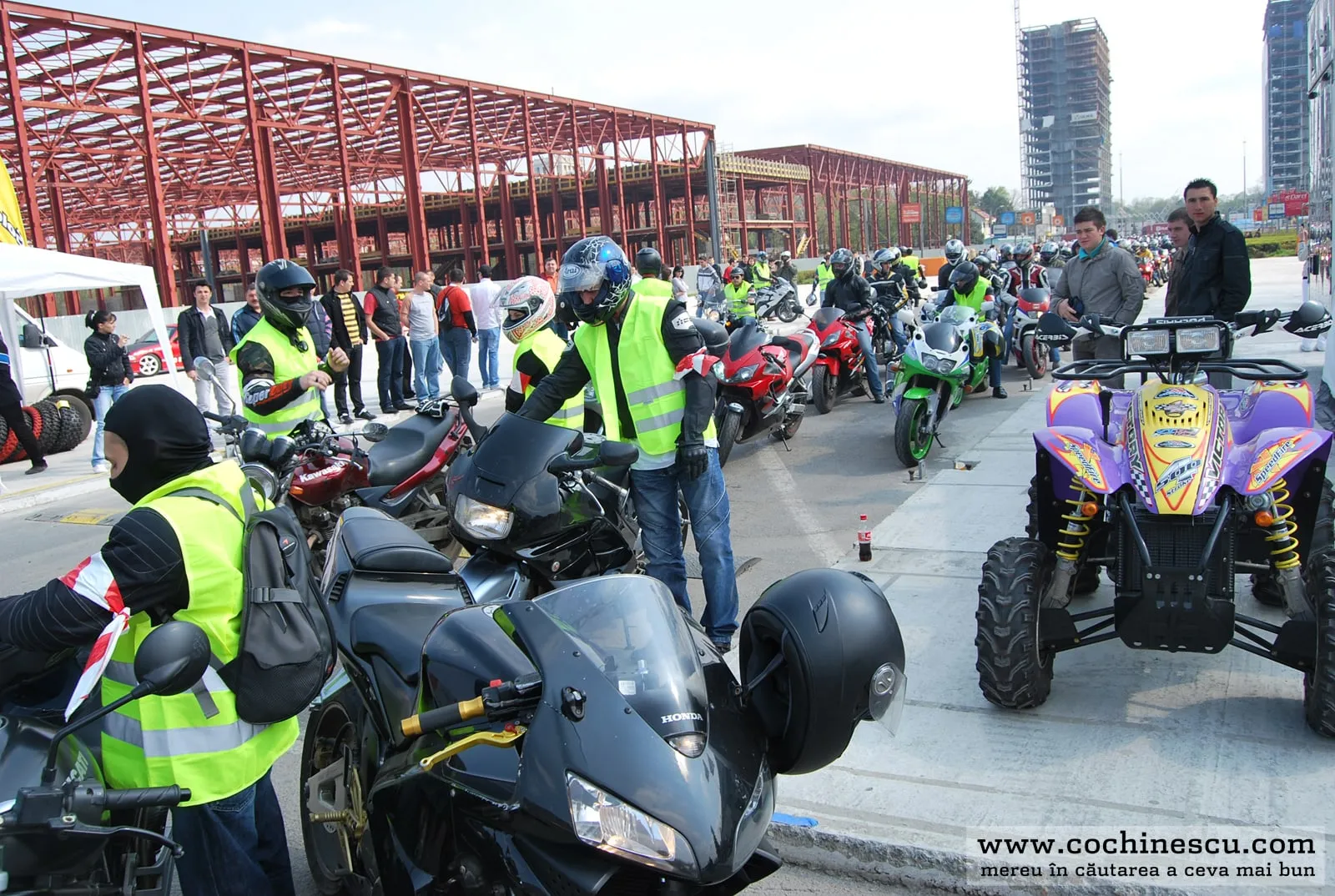 Photo 5 from “Fotografii de la marșul motocicliștilor fairplay”