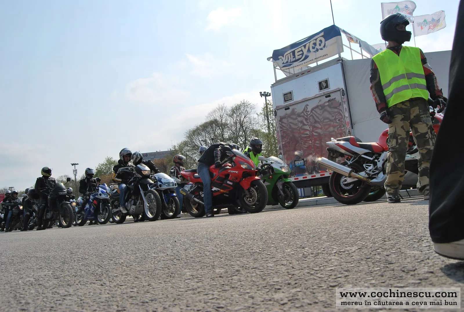 Photo 7 from “Fotografii de la marșul motocicliștilor fairplay”