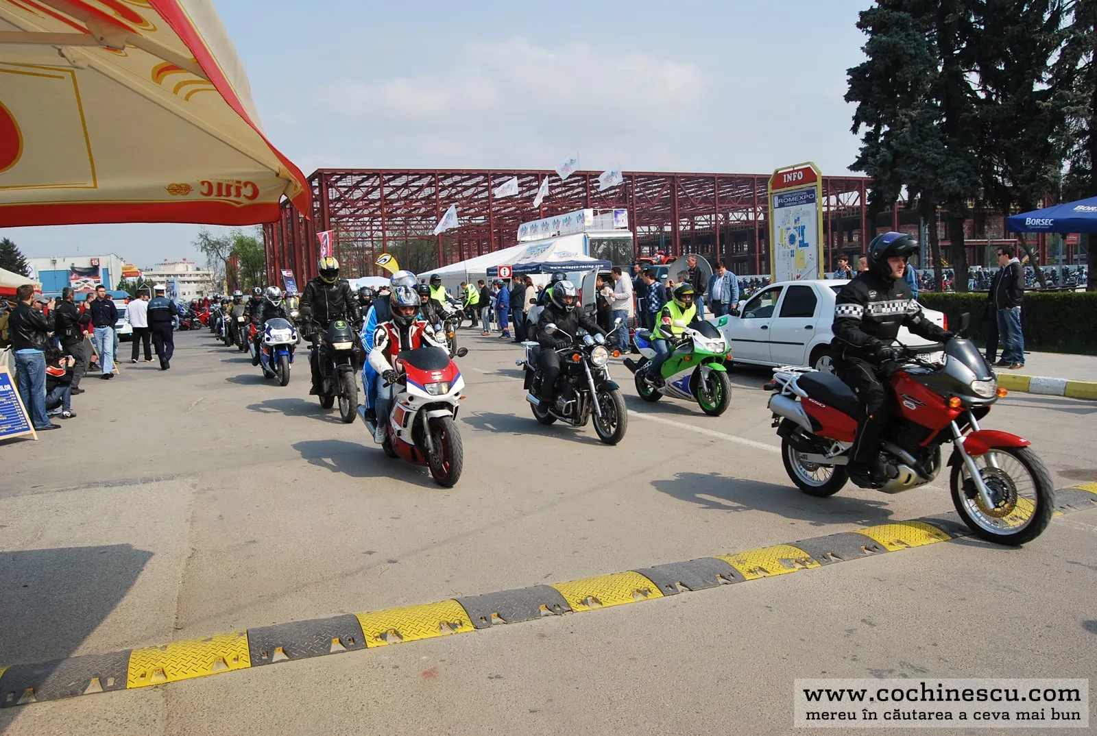 Photo 40 from “Fotografii de la marșul motocicliștilor fairplay”