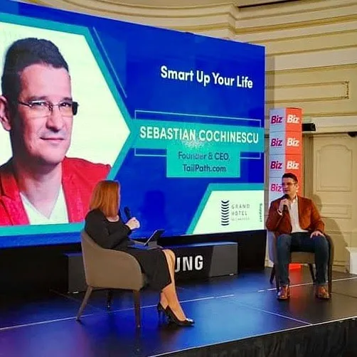 Sebastian Cochinescu discută cu Marta Ușurelu la Biz Innovation Forum.